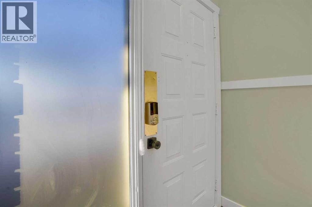 Single Family House Bi-level for Sale in   Street NE Whitehorn Calgary 