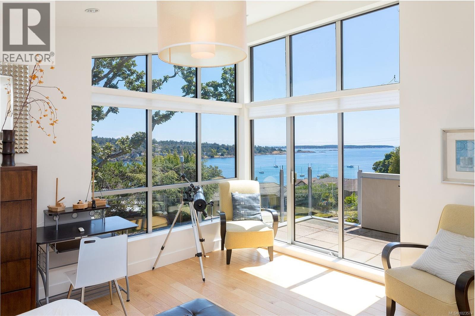  2597 Vista Bay Road, Saanich