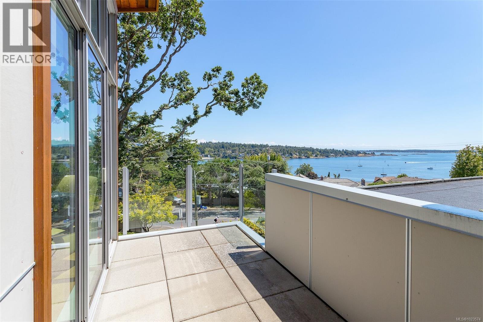  2597 Vista Bay Road, Saanich