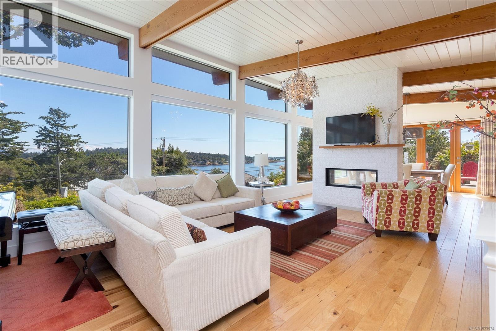  2597 Vista Bay Road, Saanich