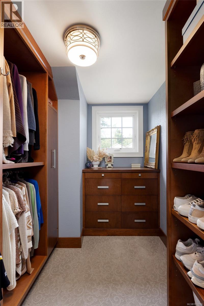  2773 Arbutus Road, Saanich