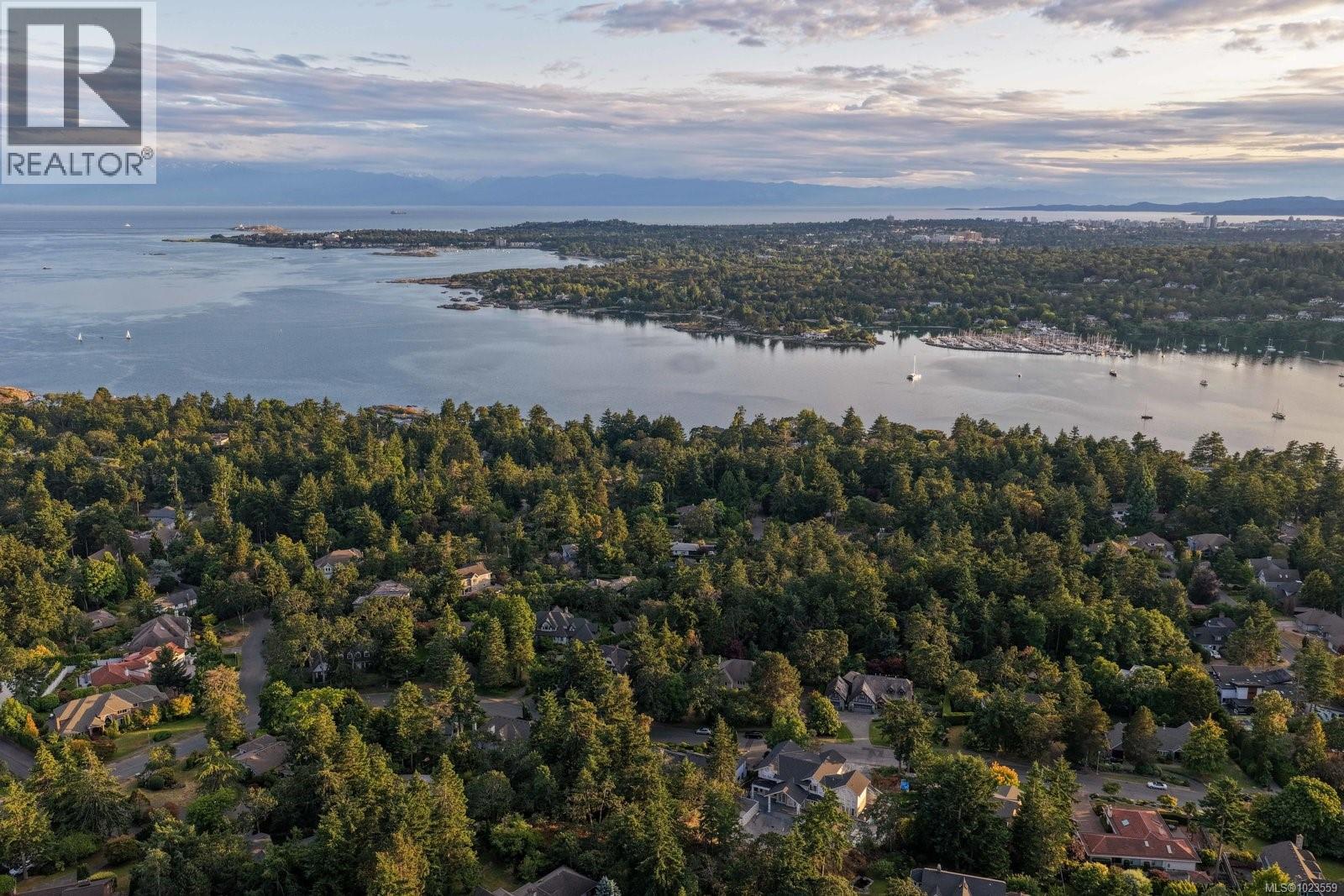  2773 Arbutus Road, Saanich