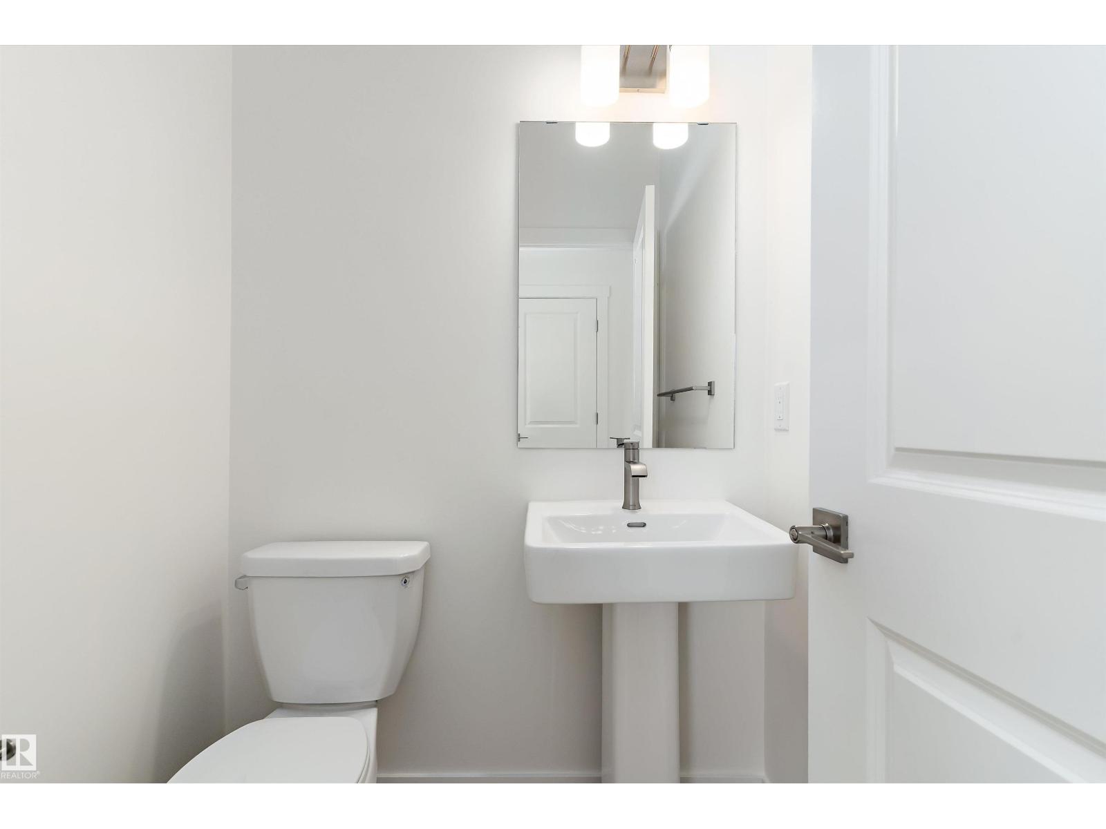 1066 MCLEOD AV, Spruce Grove