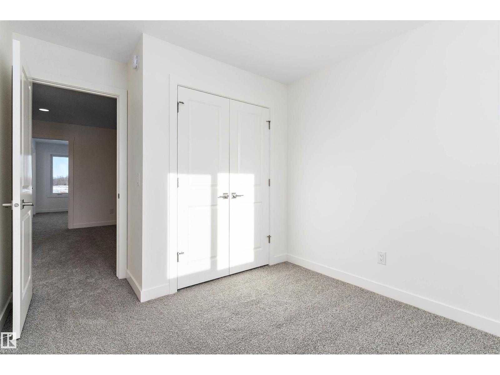 1066 MCLEOD AV, Spruce Grove