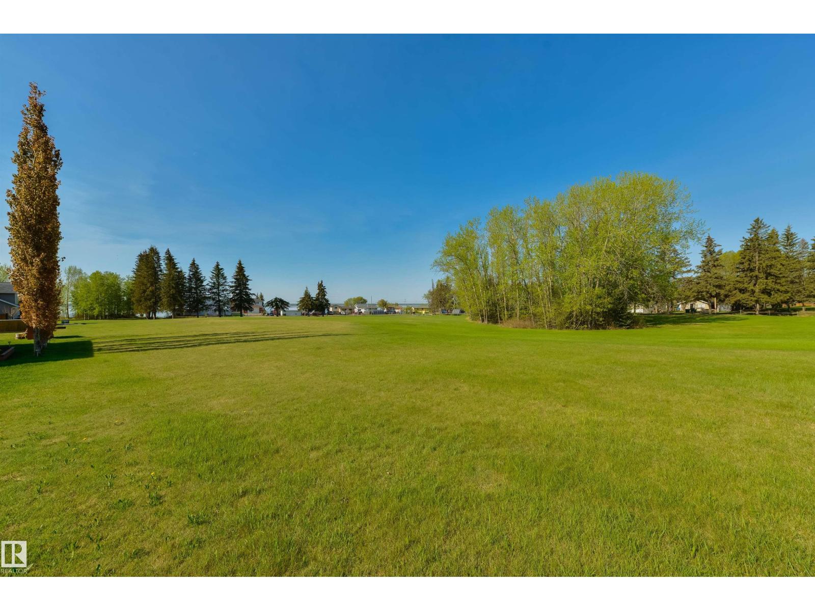 
          106 1 Street
            <br/>
            <span>Rural Lac Ste. Anne County</span>
            , 
            <span>AB</span>
             <span>T0E1A0</span>
         - Photo 5