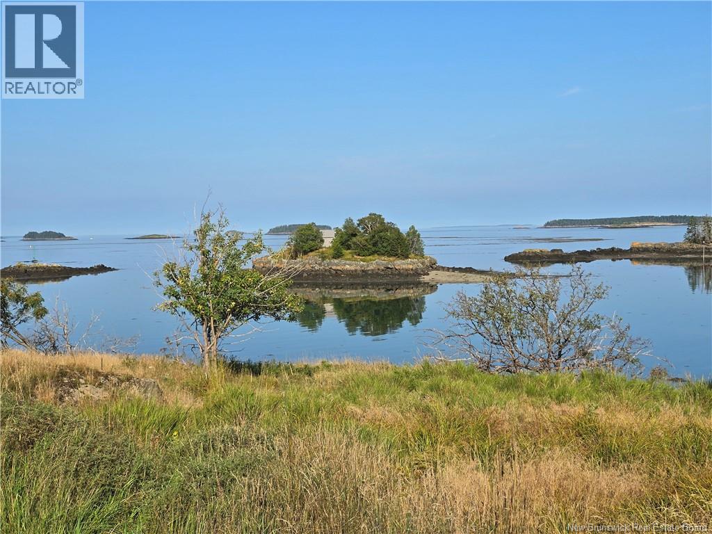 Cottage Little Island - Image 26