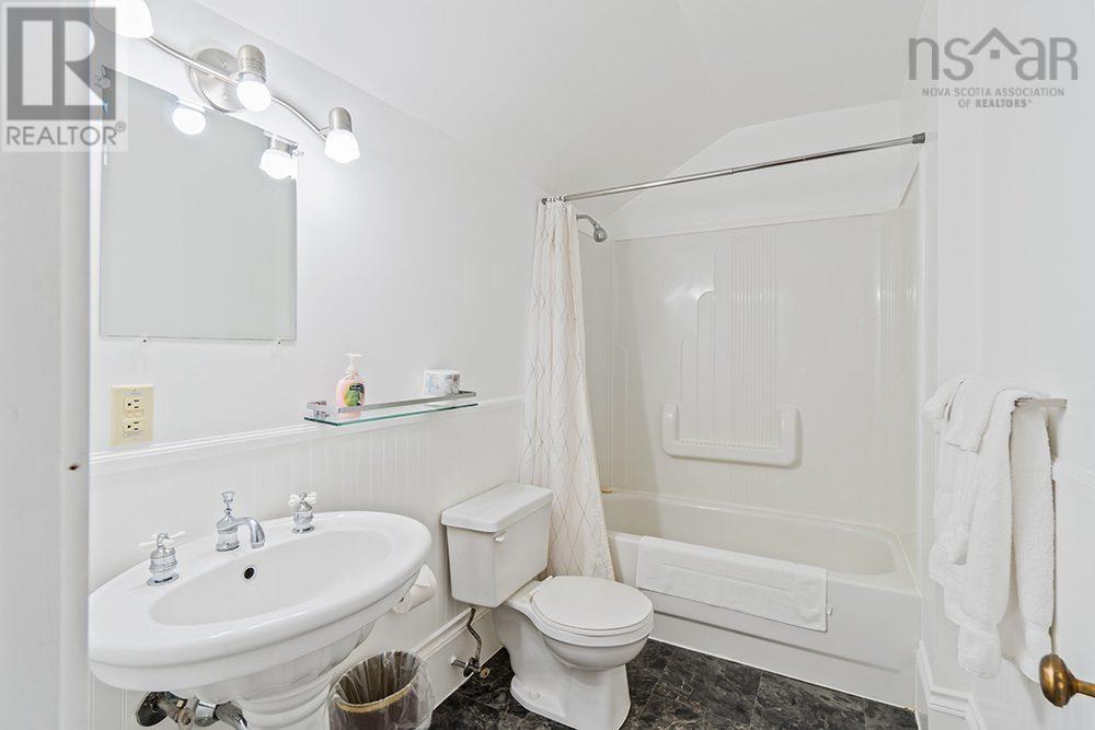 Property 15 of 46 of 8979 Route 201 Highway