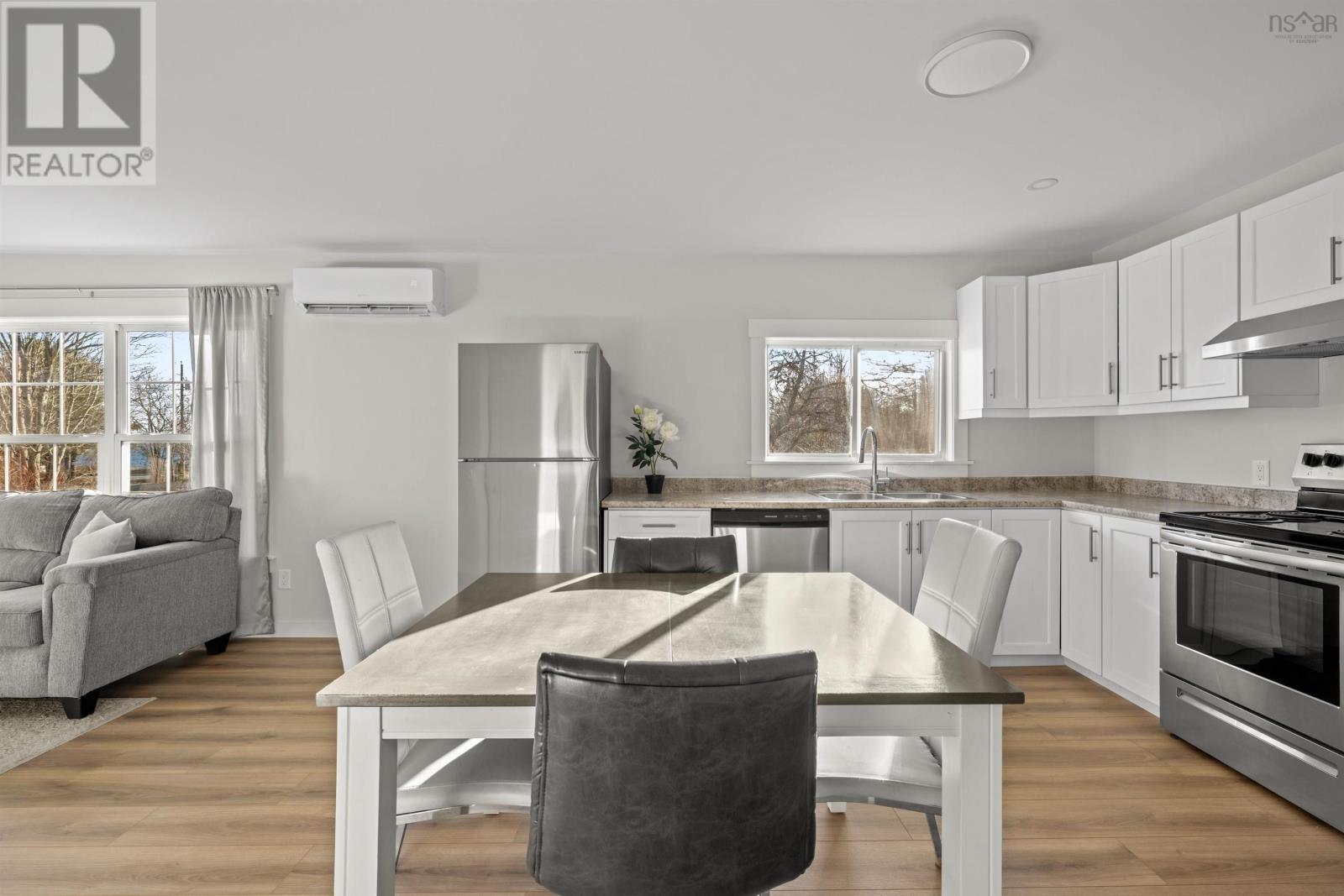 Property 8 of 48 of 121 Barkhouse Road