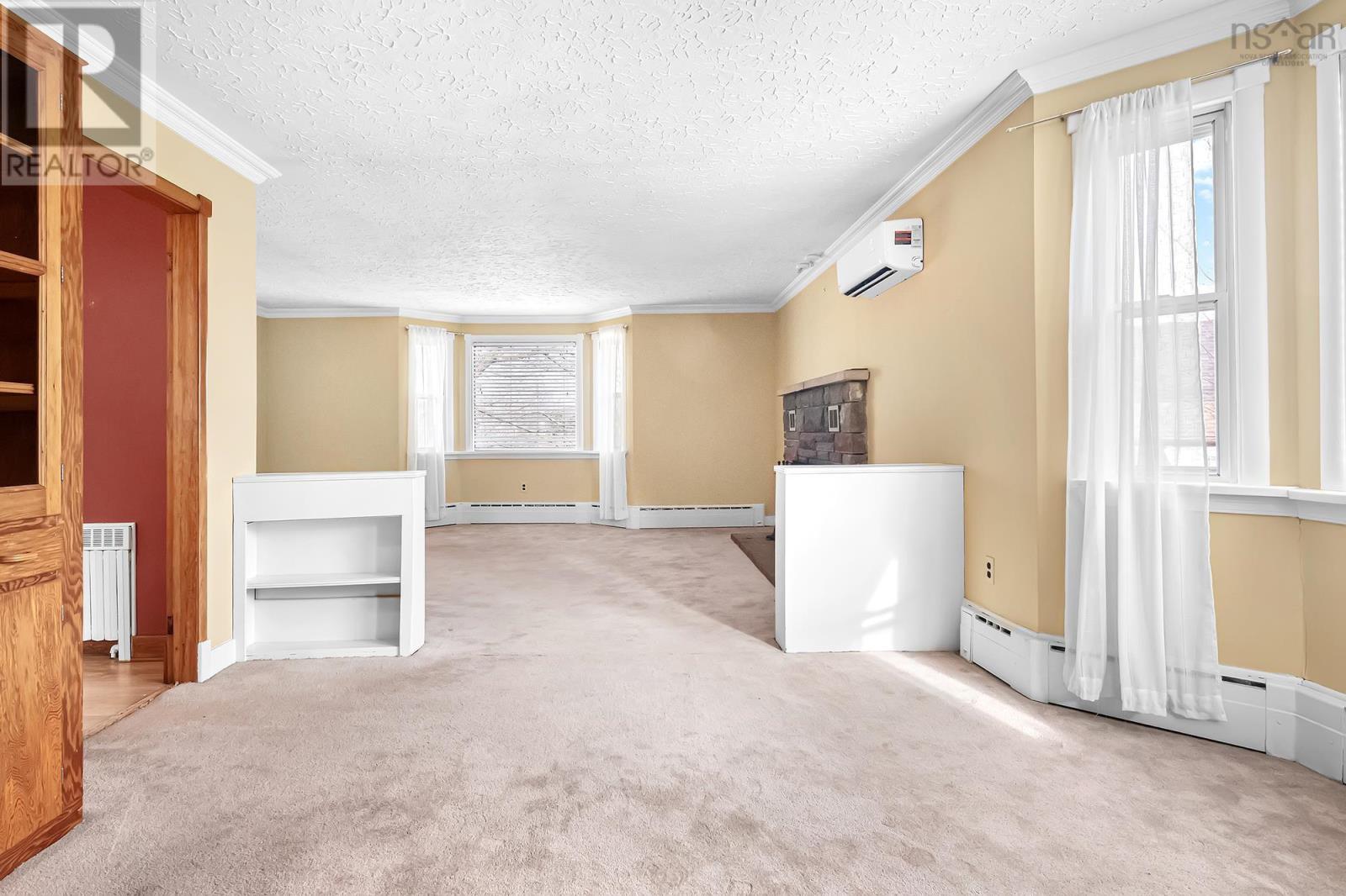 Property 19 of 49 of 4 Harris Road