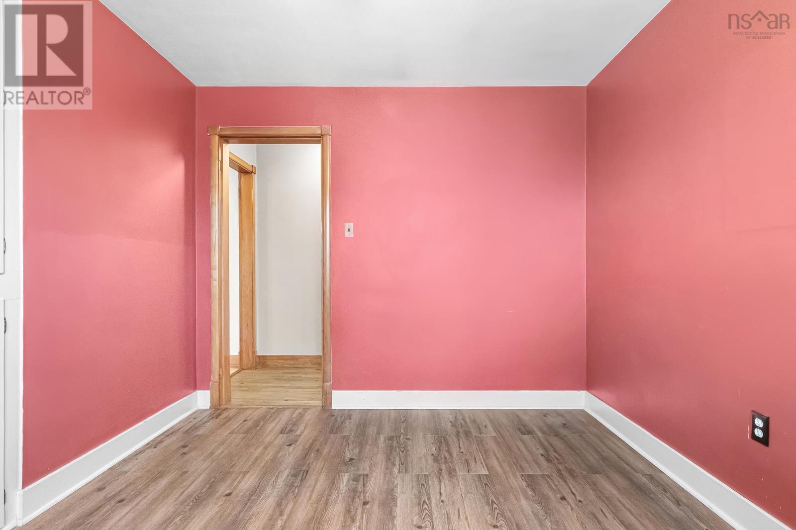 Property 30 of 49 of 4 Harris Road