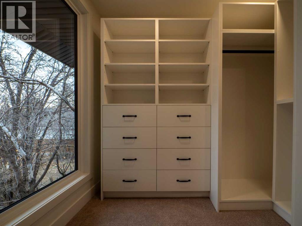 Single Family House for Sale in   Avenue S Victoria Park Lethbridge 