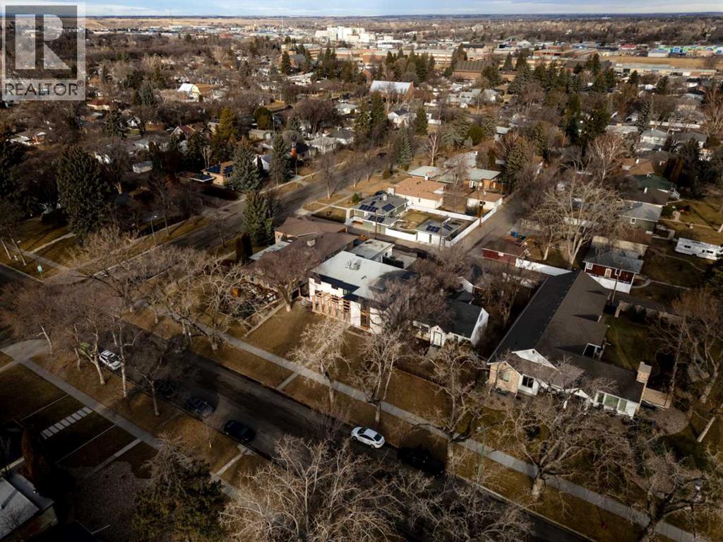 Single Family House for Sale in   Avenue S Victoria Park Lethbridge 