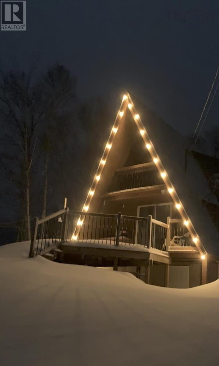 Property 5 of 17 of 3598 West Lake Ainslie Road