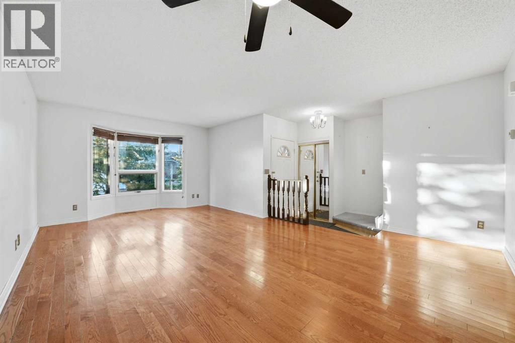 Single Family House for Sale in   Street SW Shawnessy Calgary 