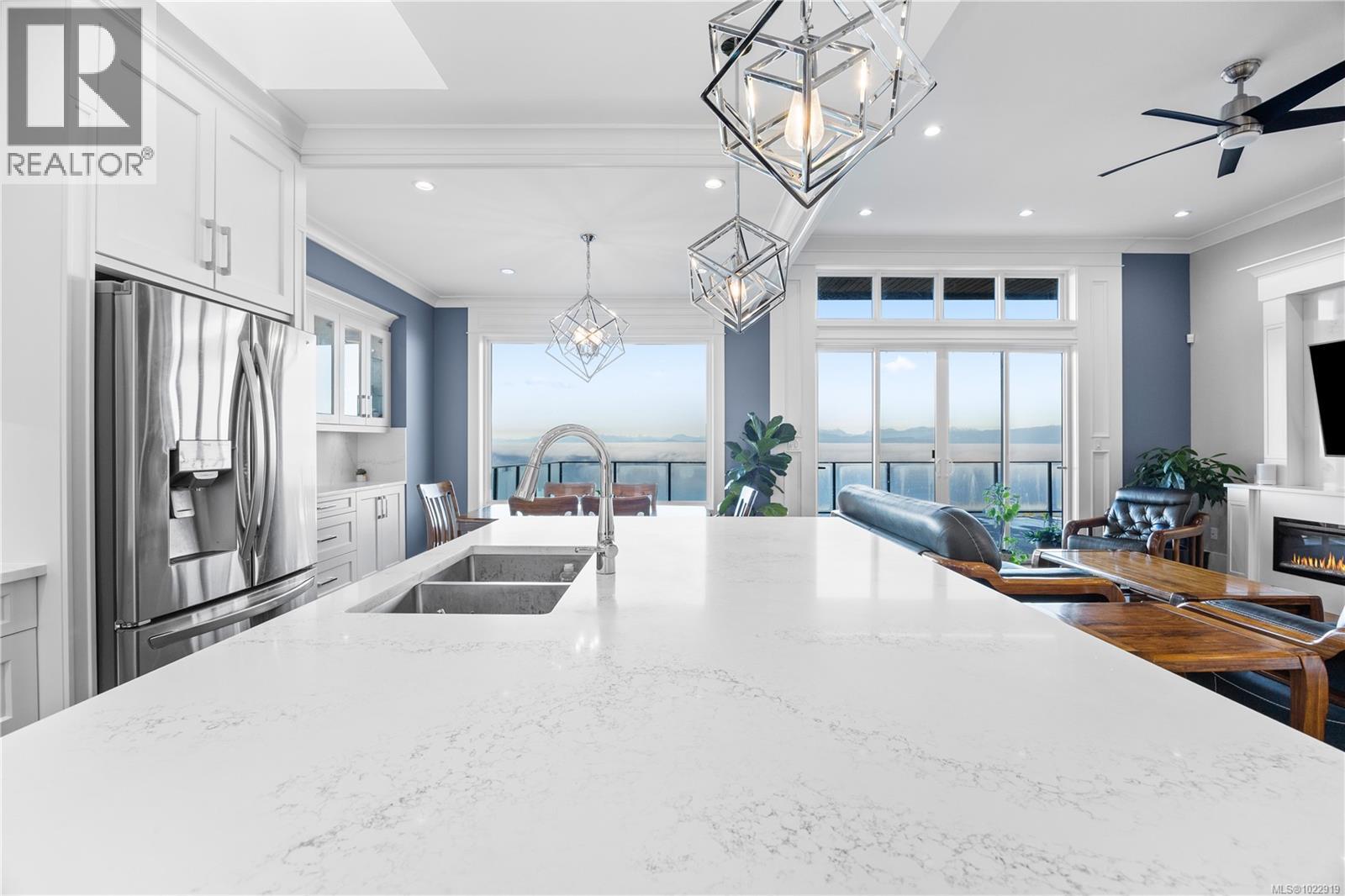 5326 Dewar Rd, Nanaimo