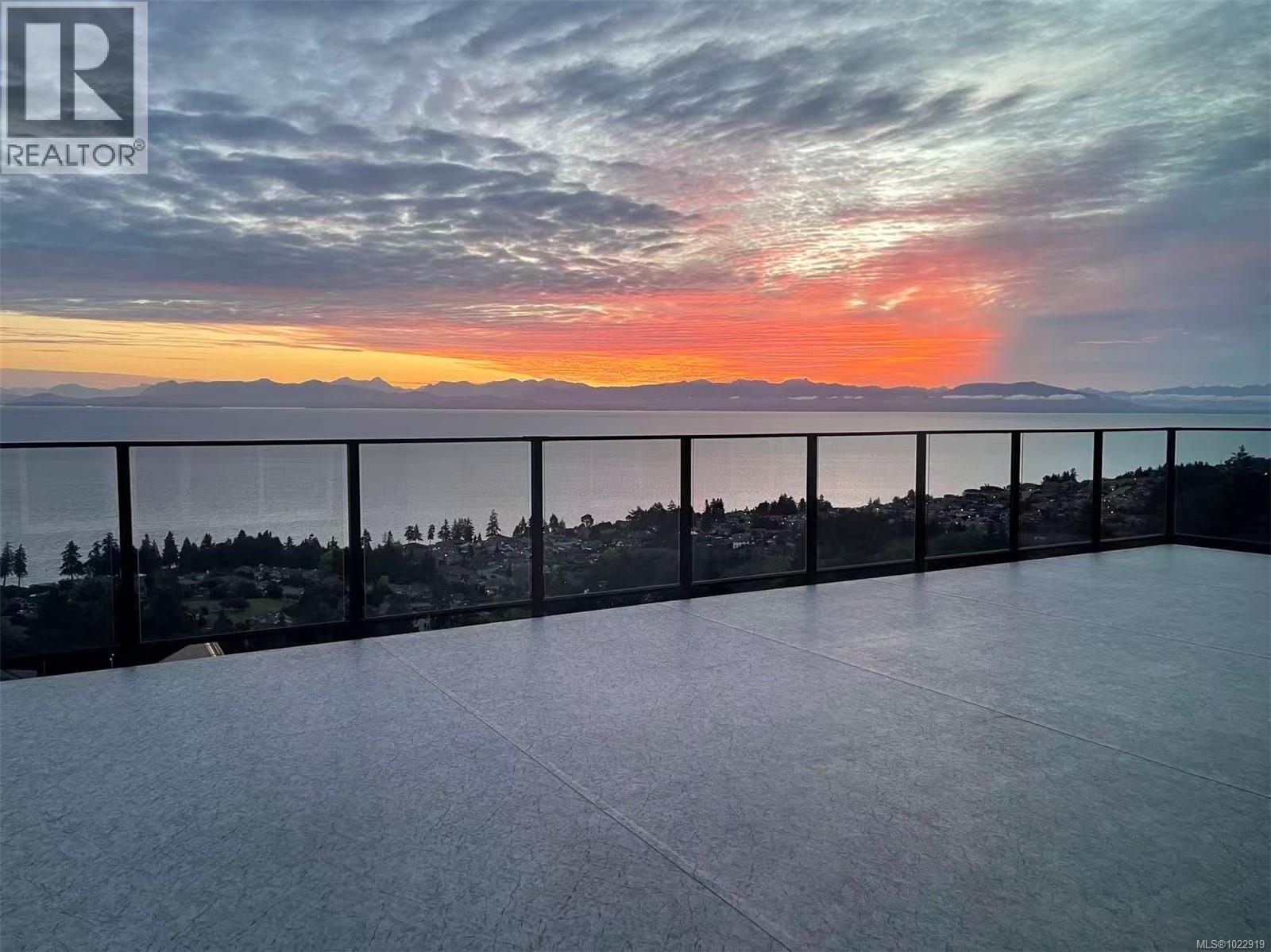 5326 Dewar Rd, Nanaimo