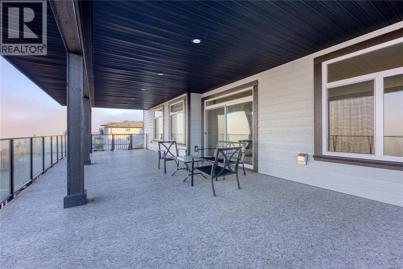 5326 Dewar Rd, Nanaimo