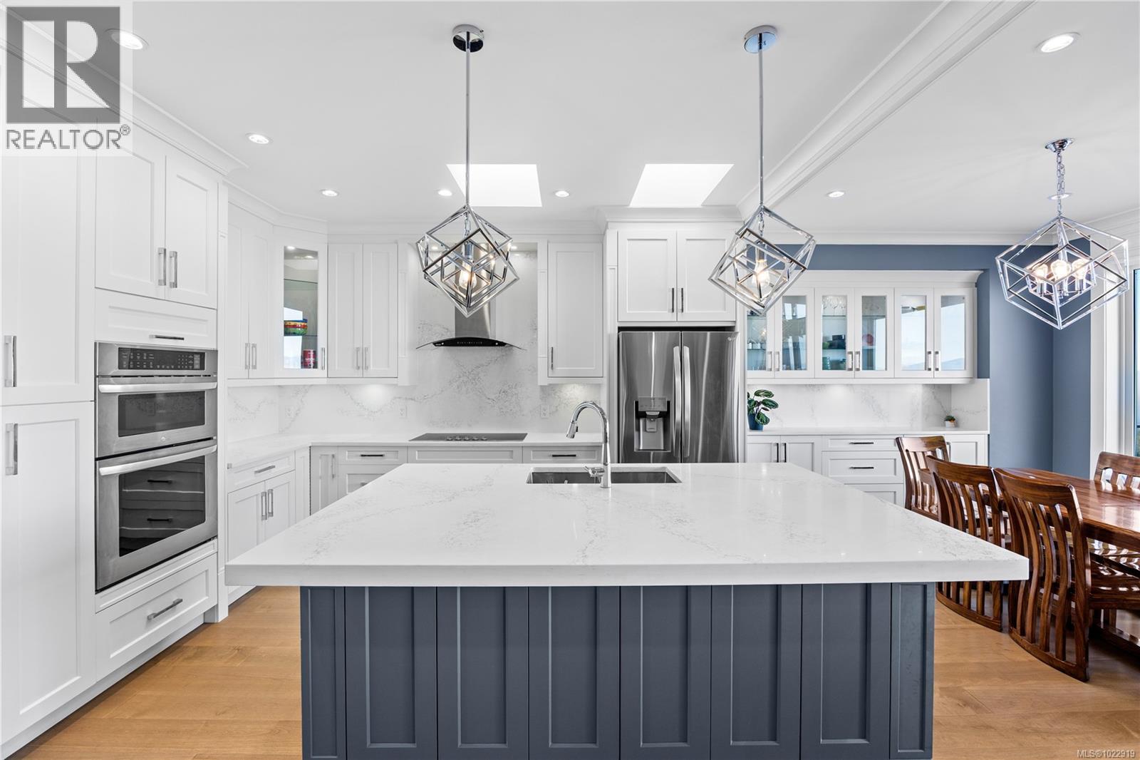 5326 Dewar Rd, Nanaimo