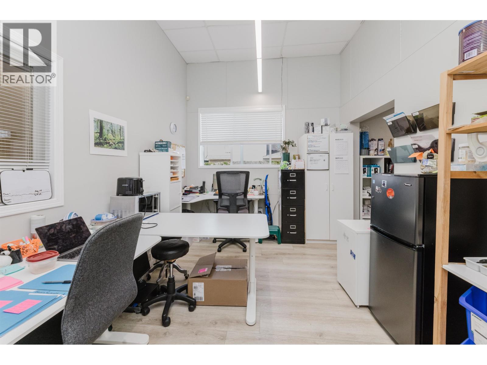 5691 MERMAID STREET, Sechelt