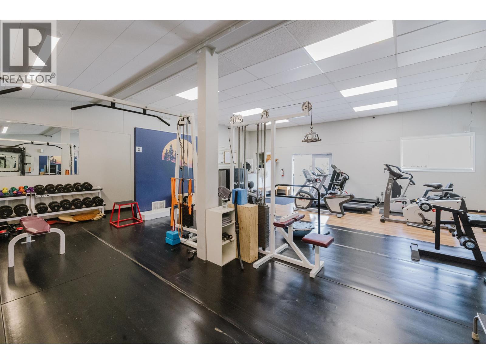 5691 MERMAID STREET, Sechelt