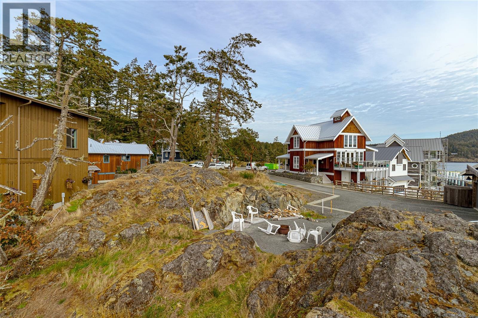  817 Sunset Point, Sooke