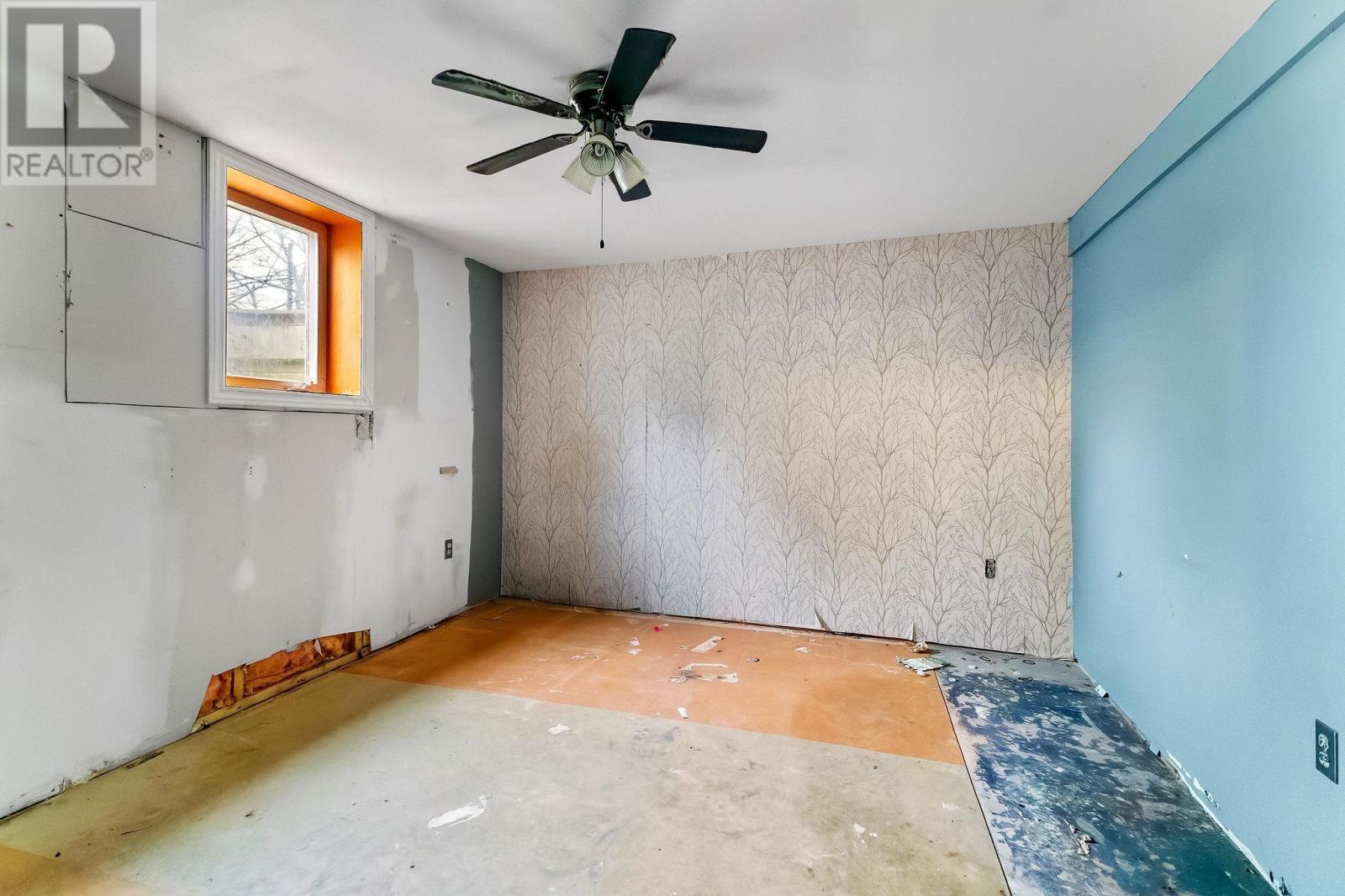 213 PATTERSON Drive — photo 16