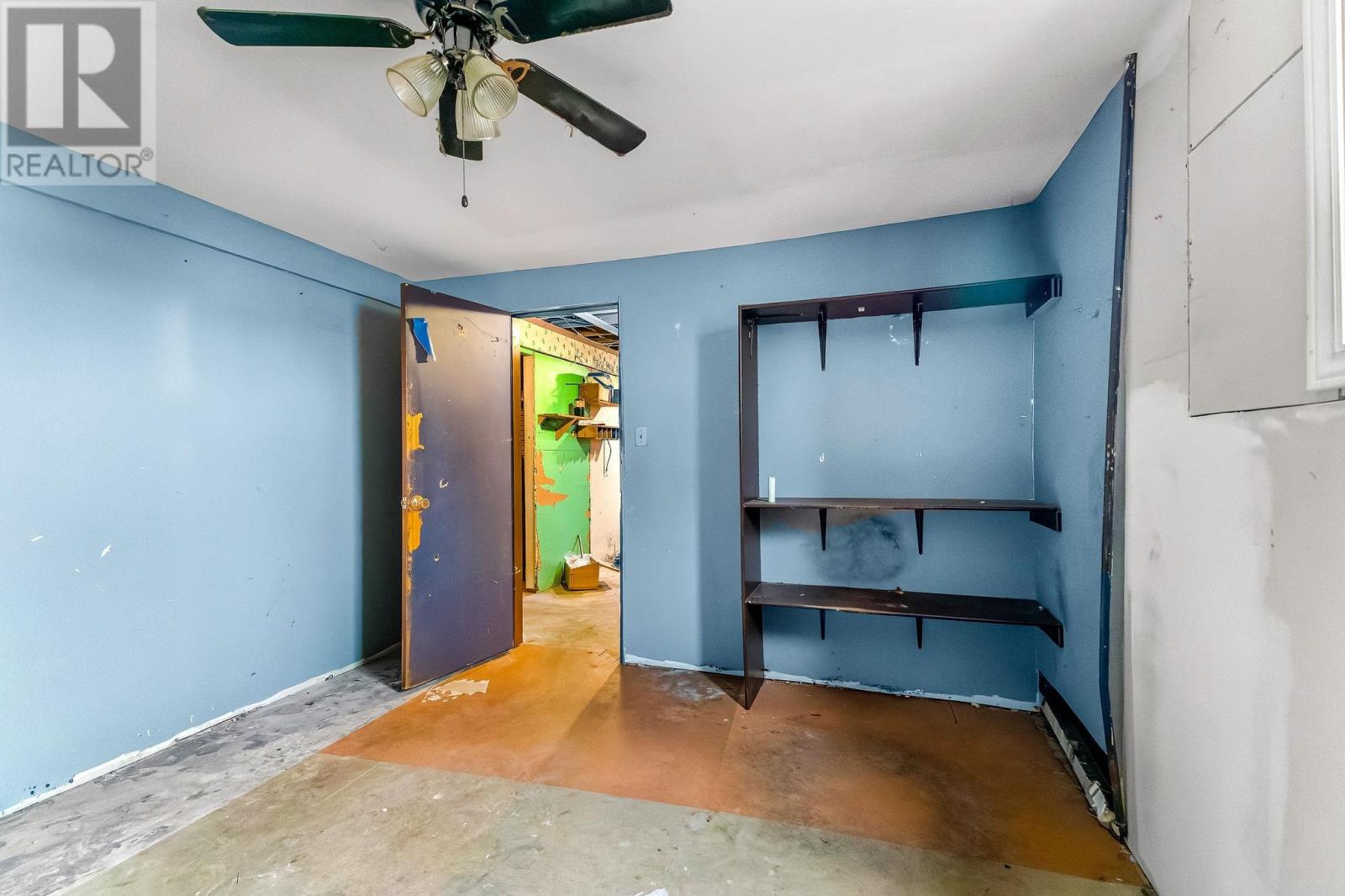 213 PATTERSON Drive — photo 17