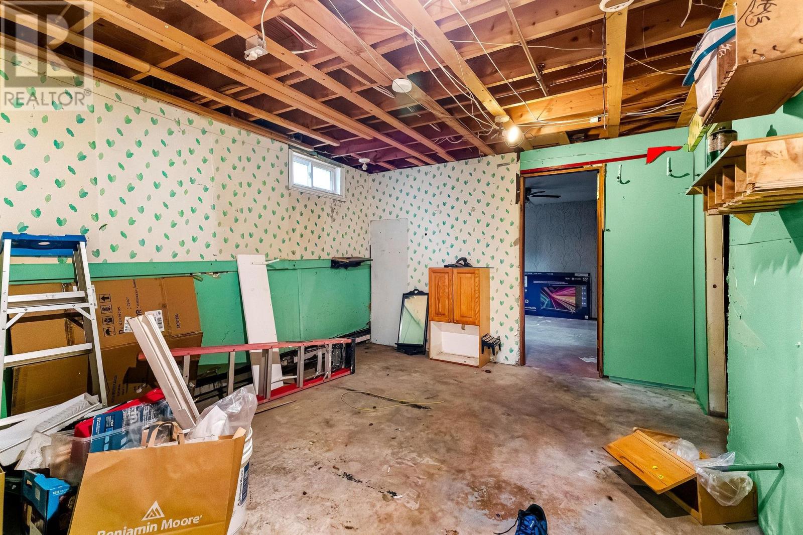 213 PATTERSON Drive — photo 21