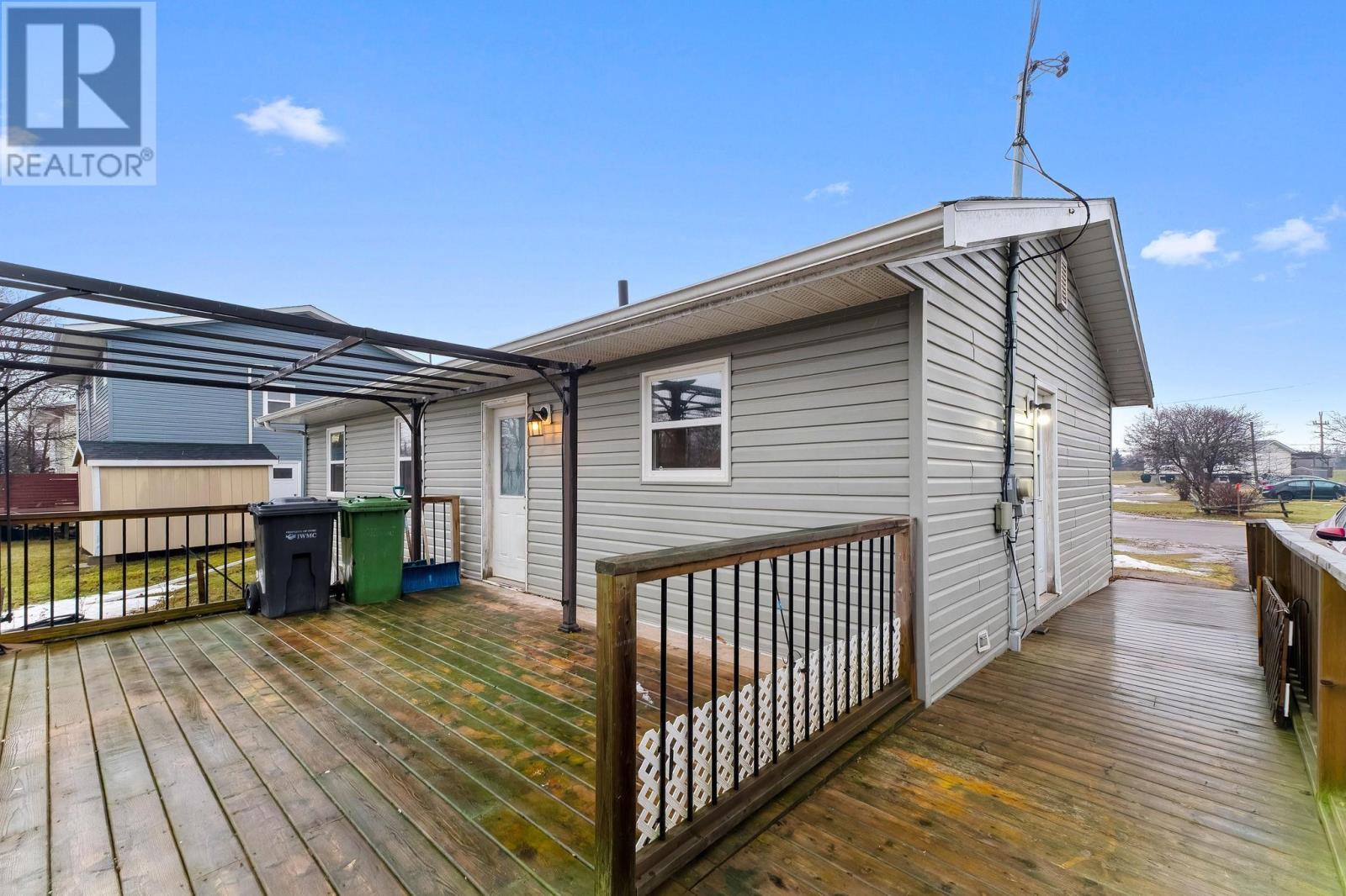 213 PATTERSON Drive - 24