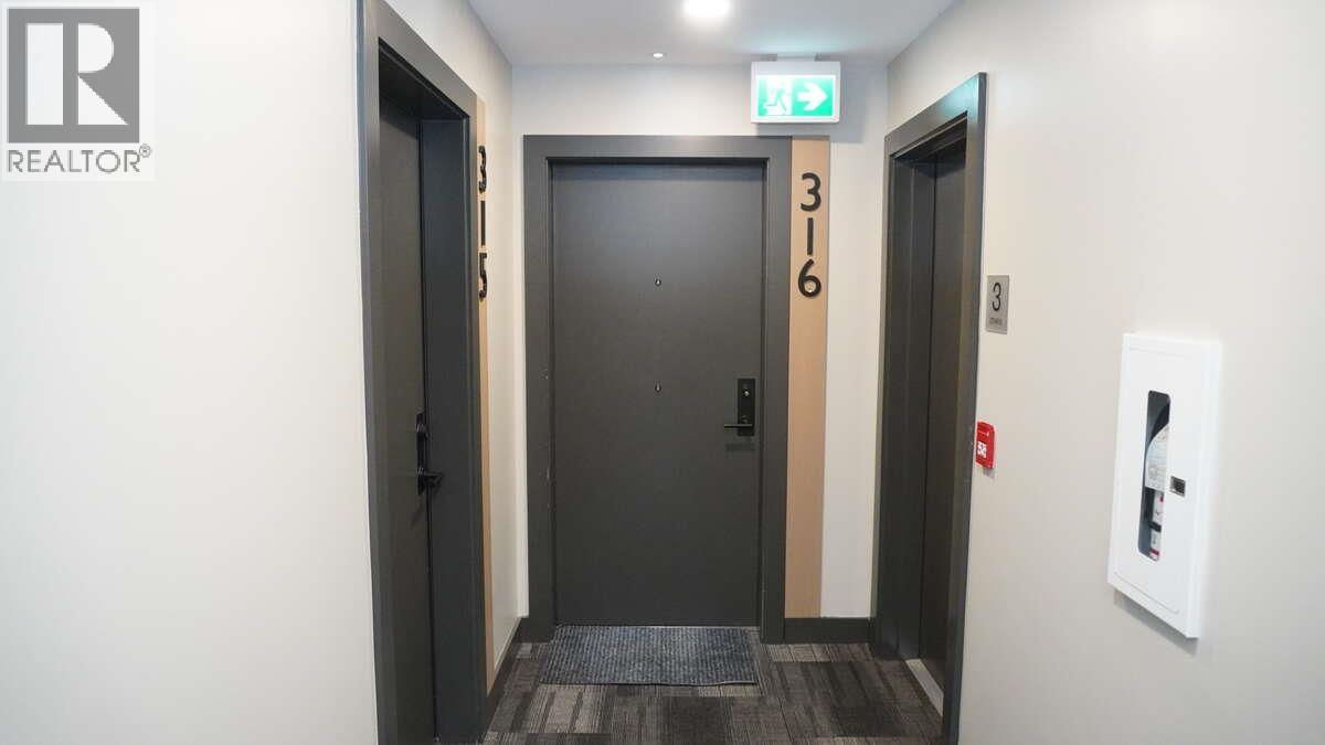 316 3038 ST GEORGE STREET, Port Moody