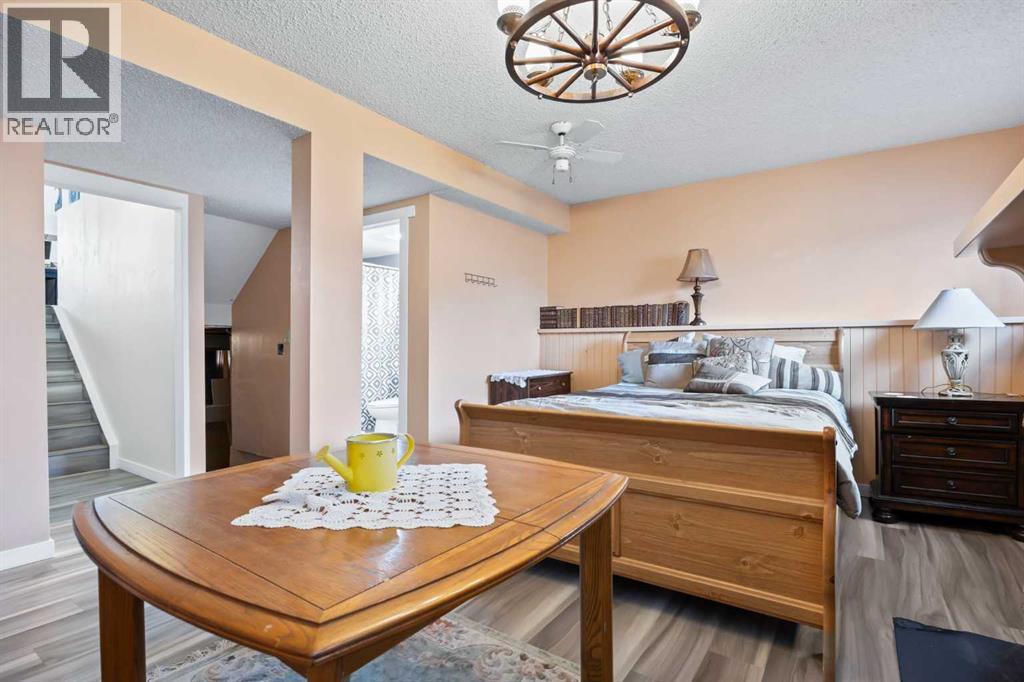 44 TARAGLEN PLACE NE - 21