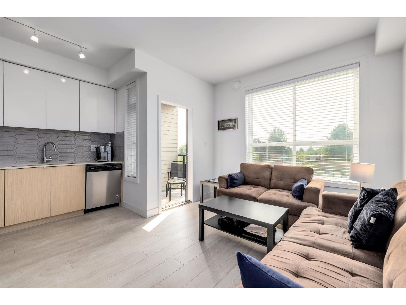 303 19567 64TH Avenue - main photo