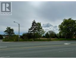 147-149 Thorburn Road thumbnail 2