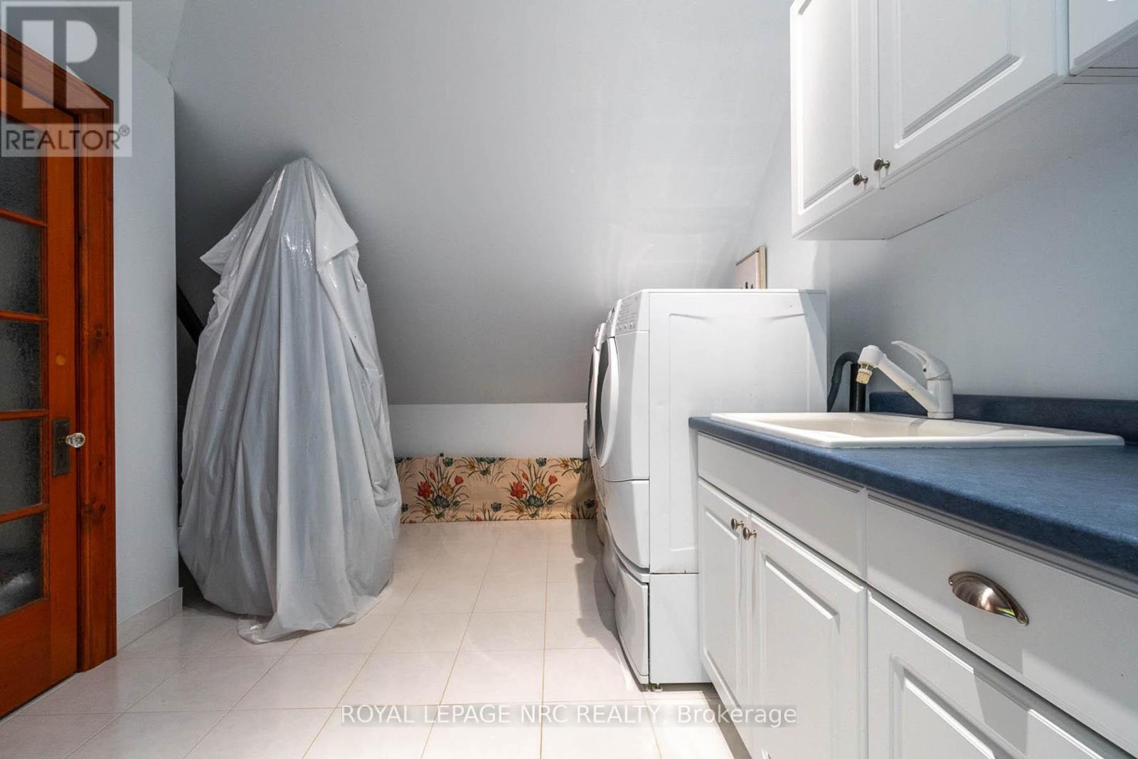 14902 NIAGARA RIVER PARKWAY - 33