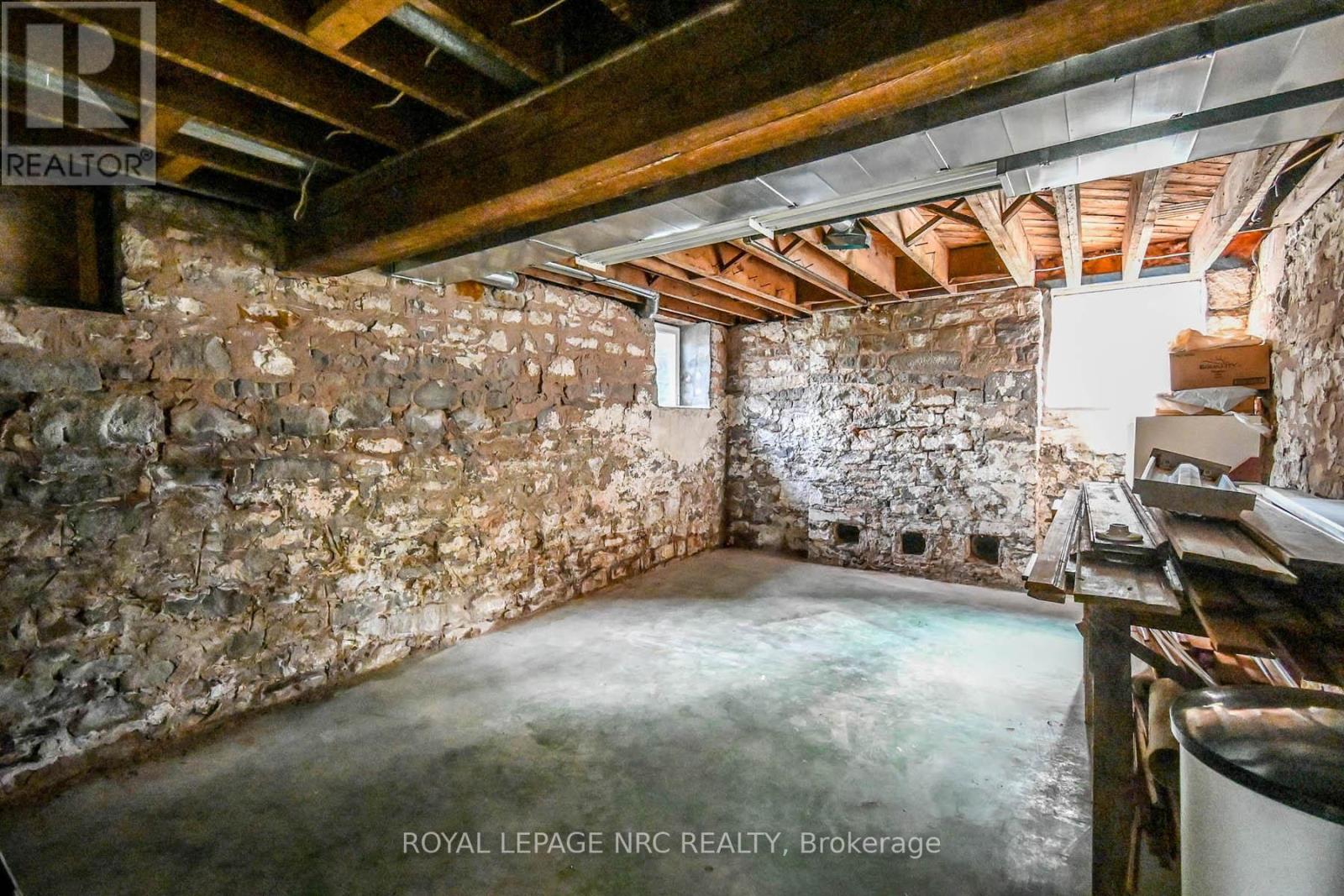 14902 NIAGARA RIVER PARKWAY - 35