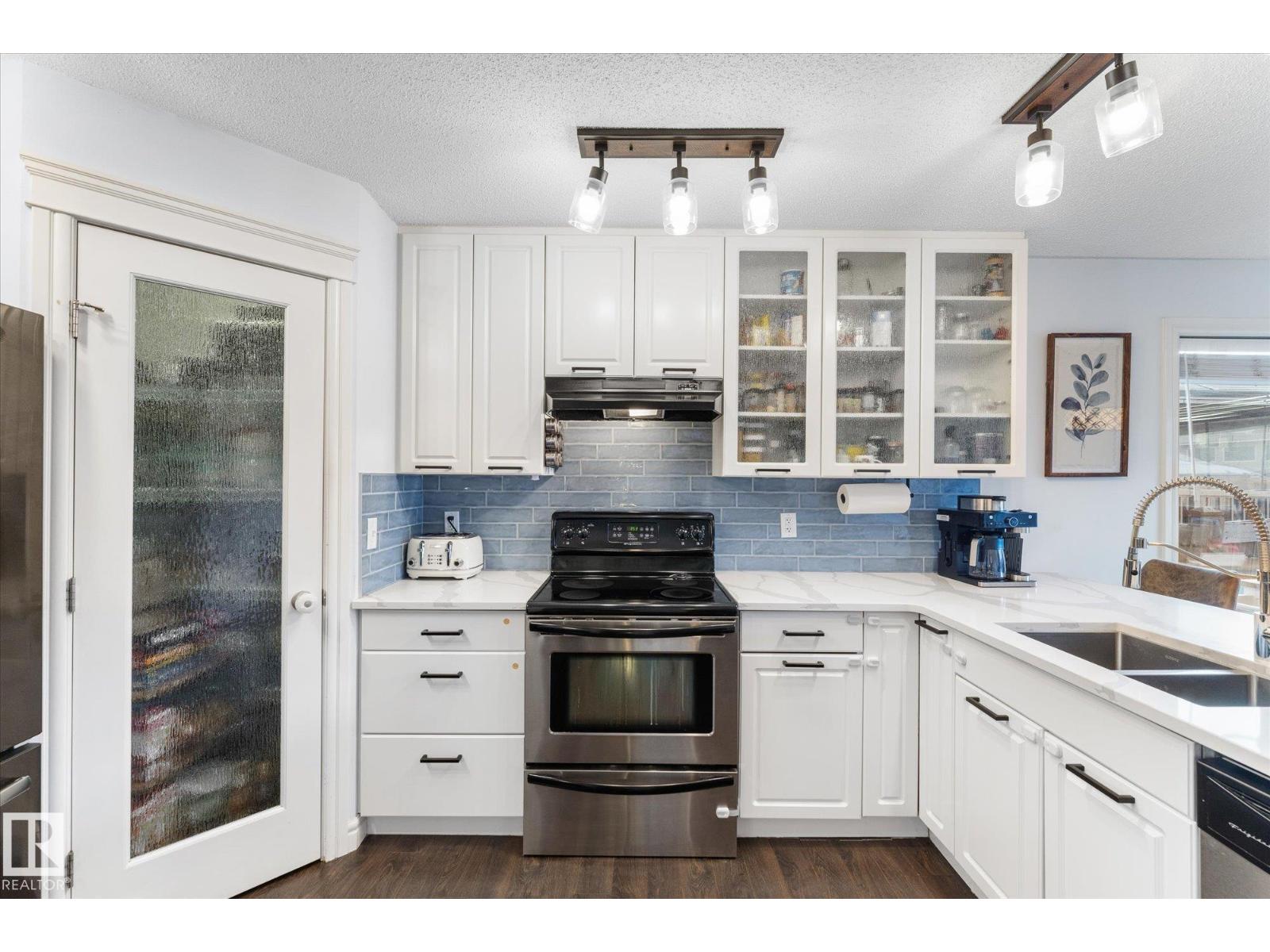 35 SPRUCE VILLAGE DR E, Spruce Grove