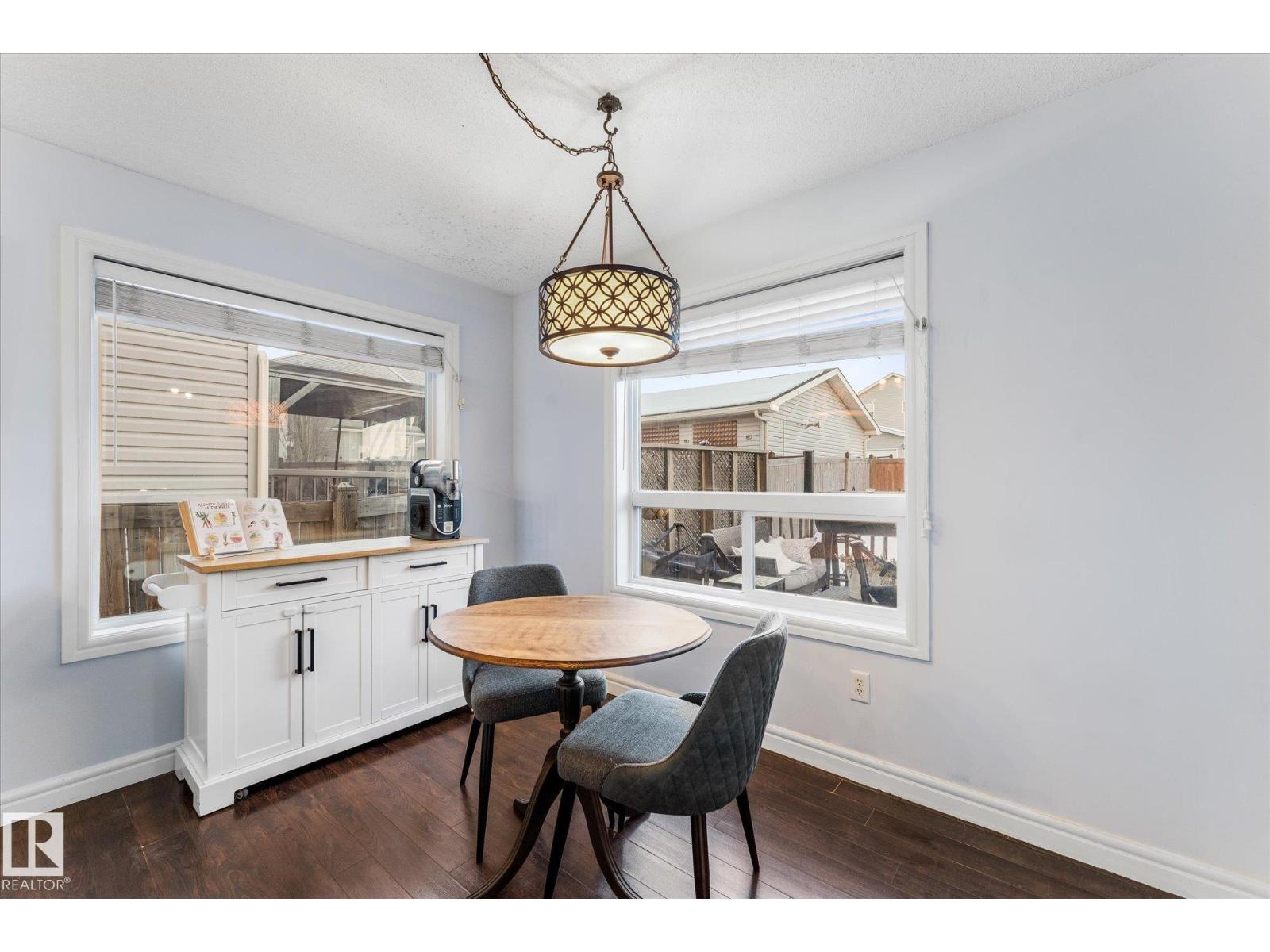 35 SPRUCE VILLAGE DR E, Spruce Grove