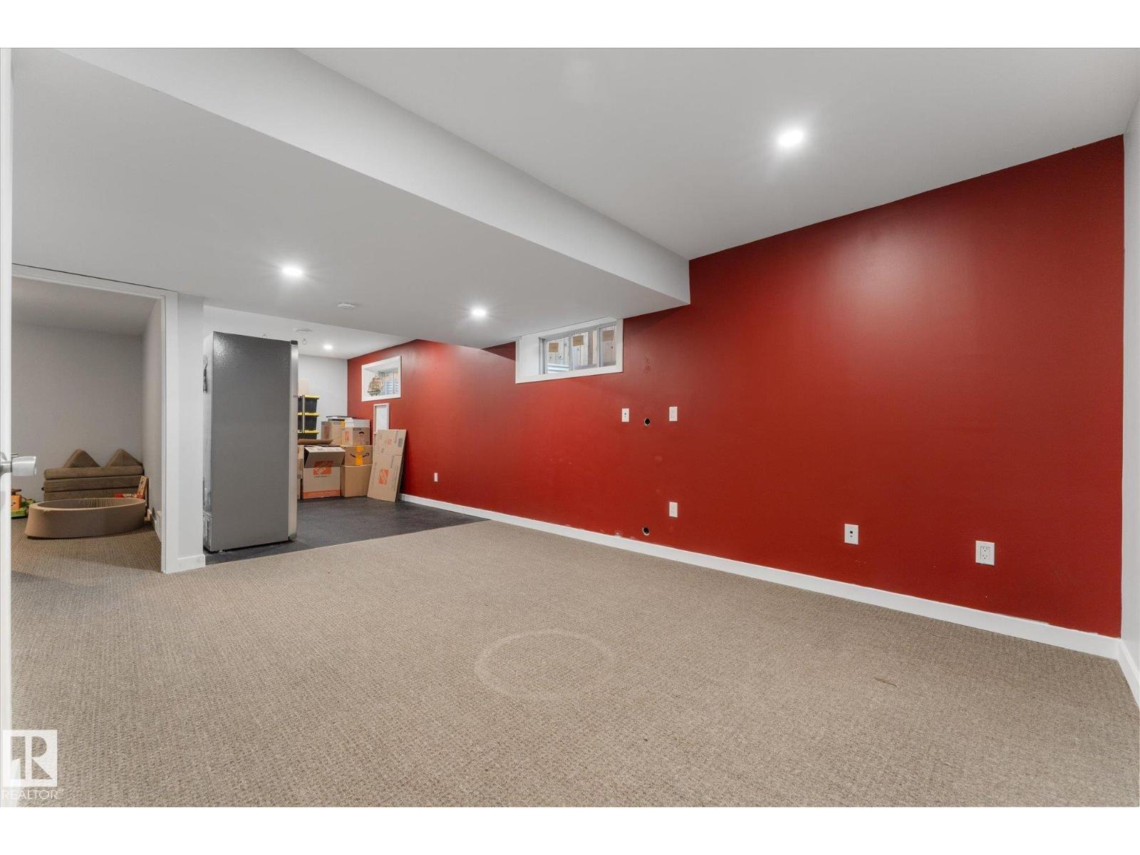 35 SPRUCE VILLAGE DR E, Spruce Grove