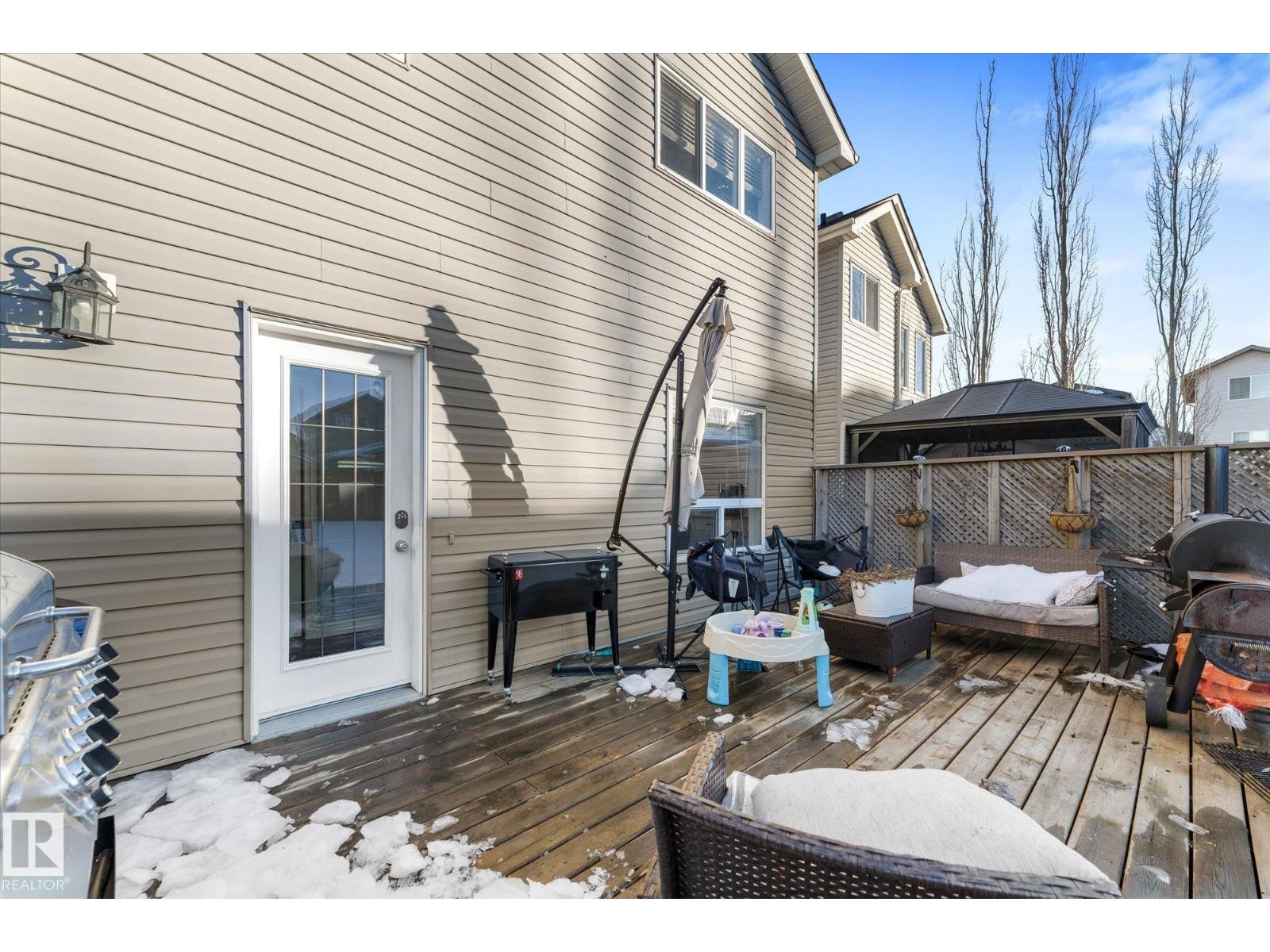 35 SPRUCE VILLAGE DR E, Spruce Grove