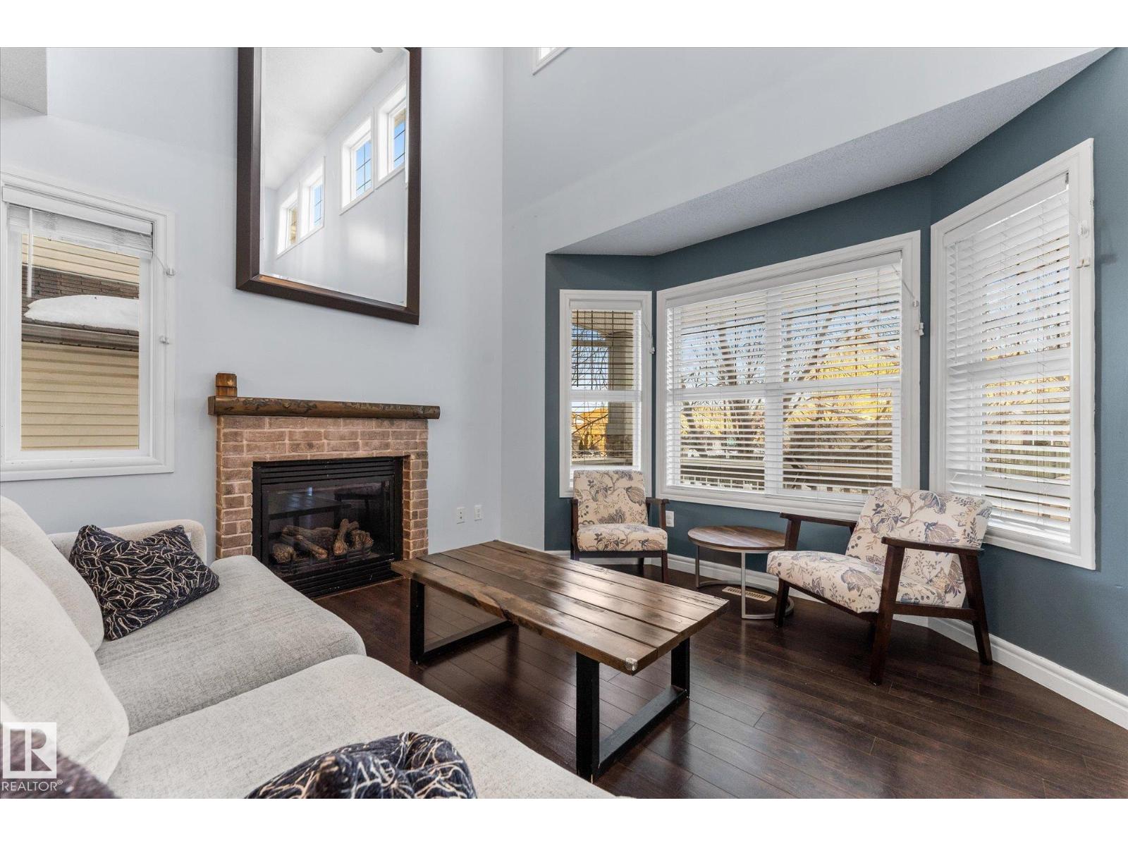 35 SPRUCE VILLAGE DR E, Spruce Grove