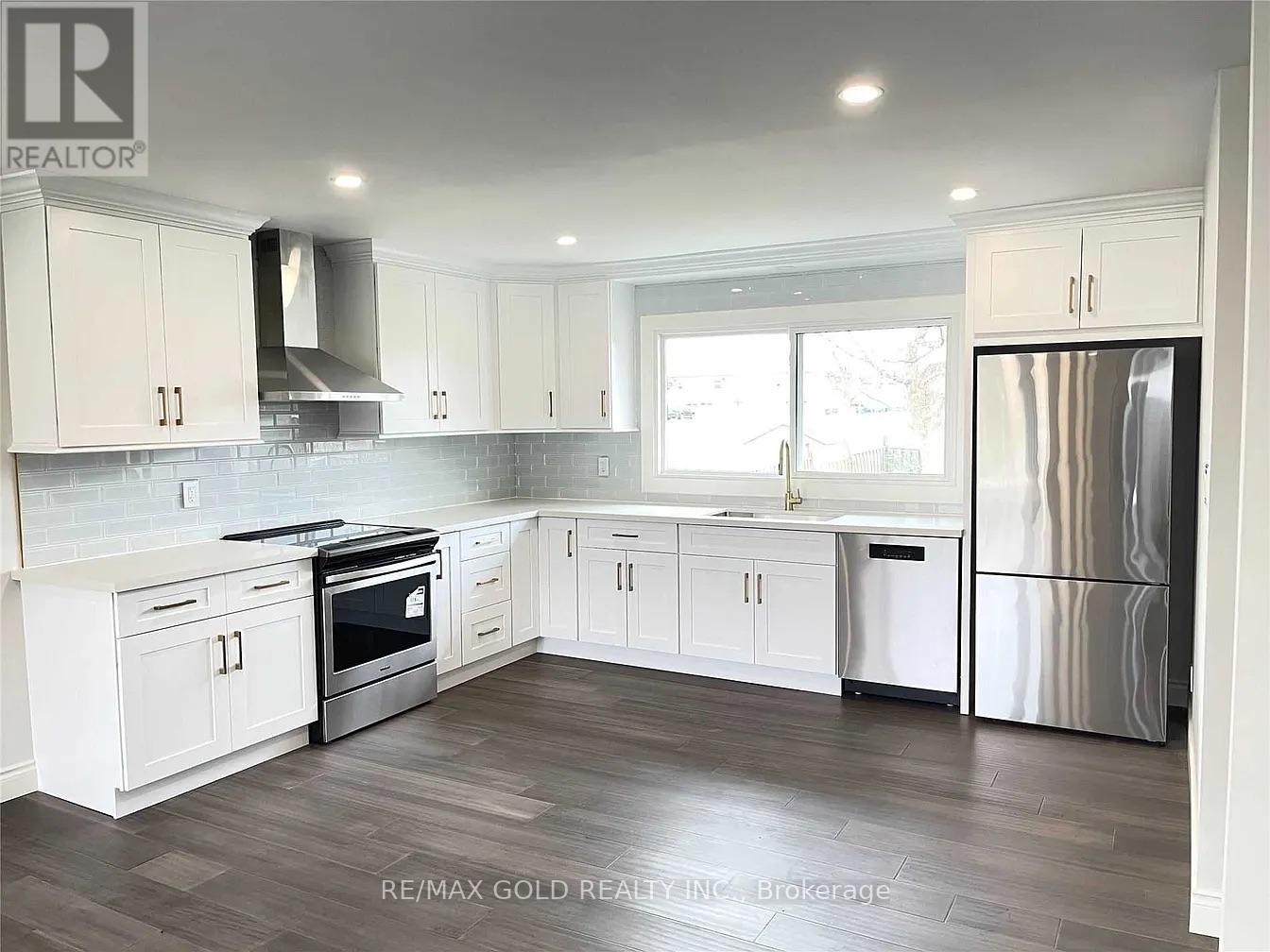 1196 STANLEY DRIVE - Photo 3 of 8, Burlington (Mountainside), Ontario