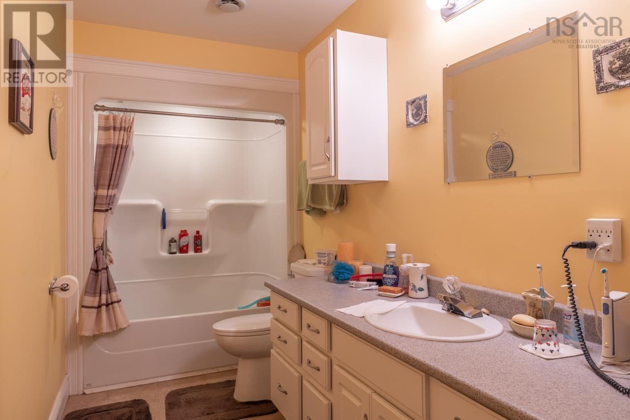 Property 25 of 25 of 42-44 Bellmont Avenue