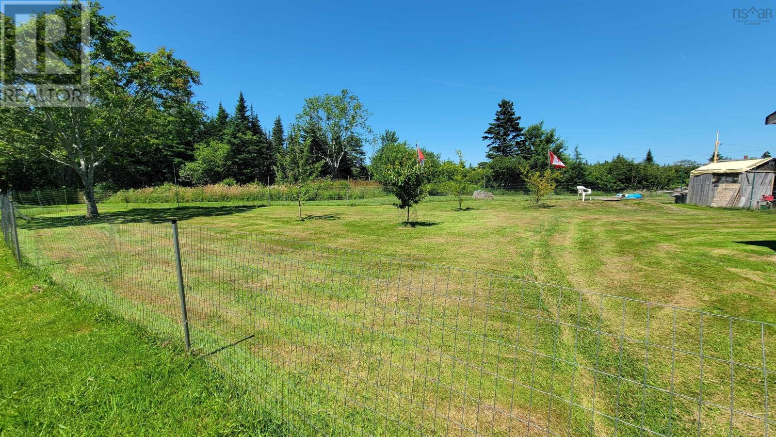 Property 19 of 42 of 486 335 Highway