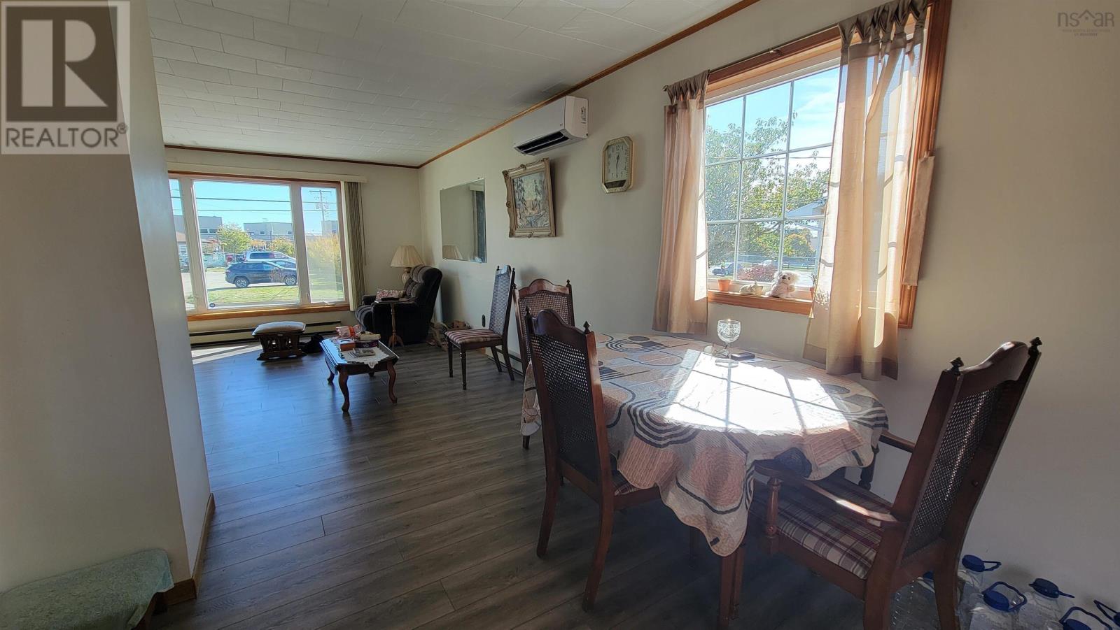 Property 12 of 25 of 352 Pleasant Street