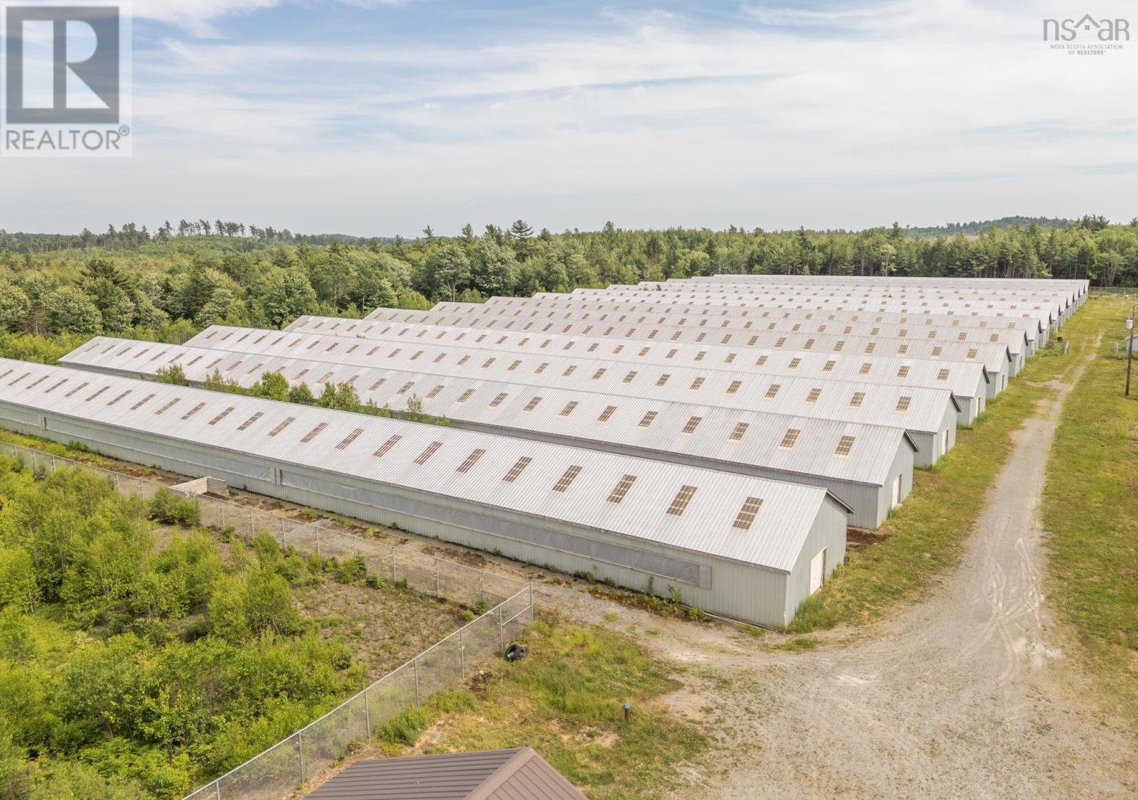 Property 7 of 13 of 575 Devonshire Road