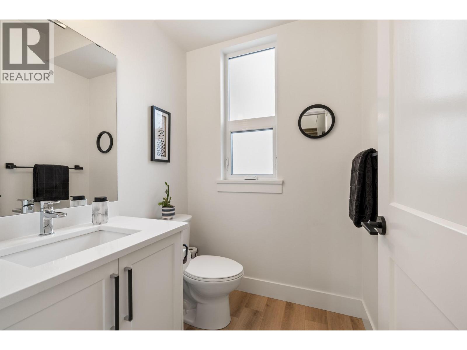 47 12798 Lake Hill Drive, Lake Country