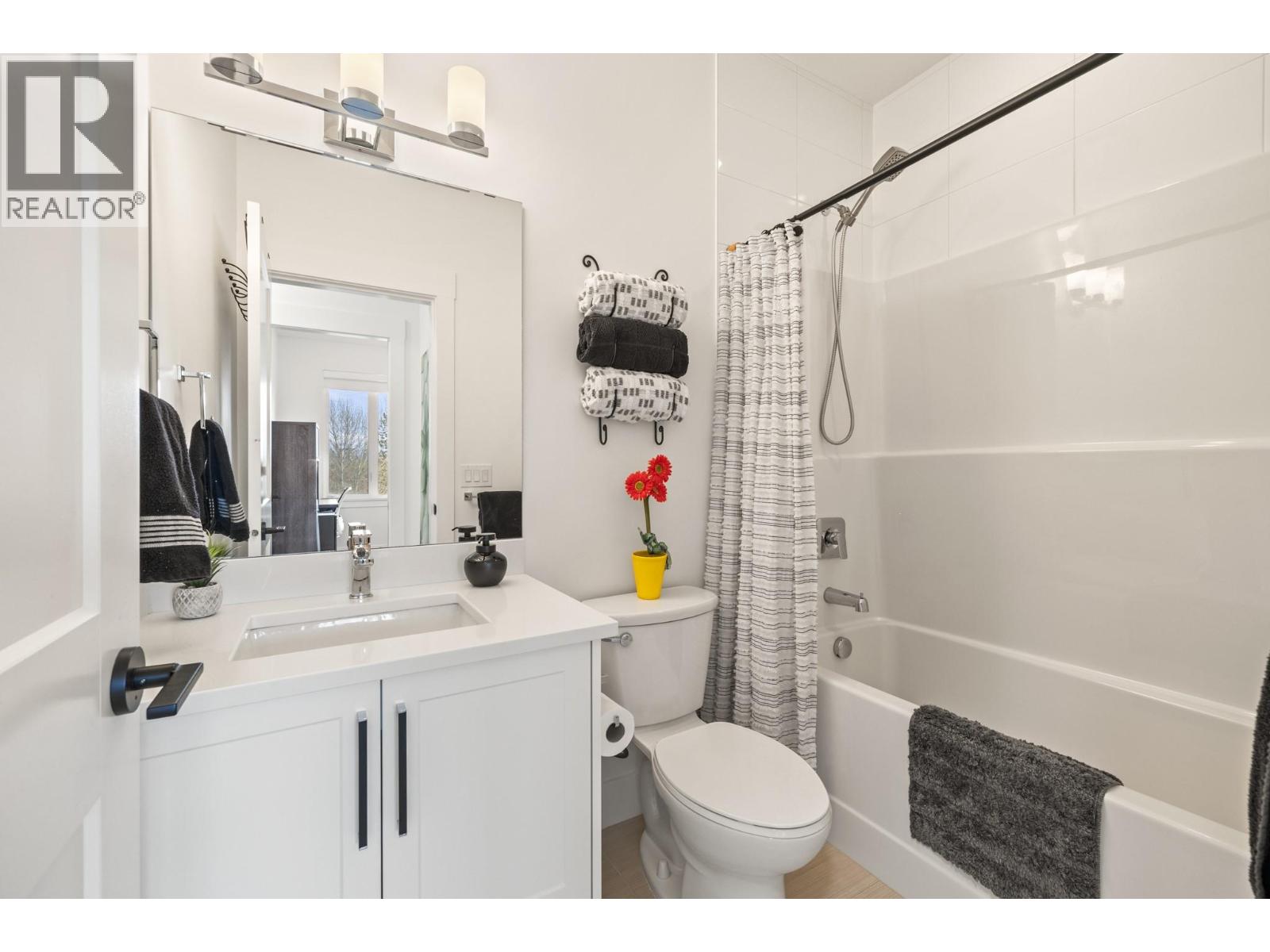 47 12798 Lake Hill Drive, Lake Country