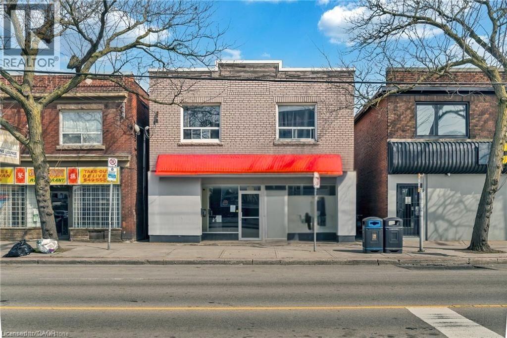 70 OTTAWA STREET N - 1