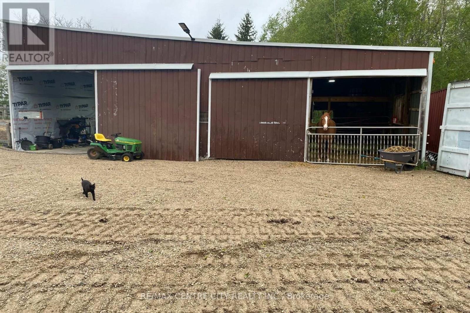 89482 BELMORE LINE Property Photo