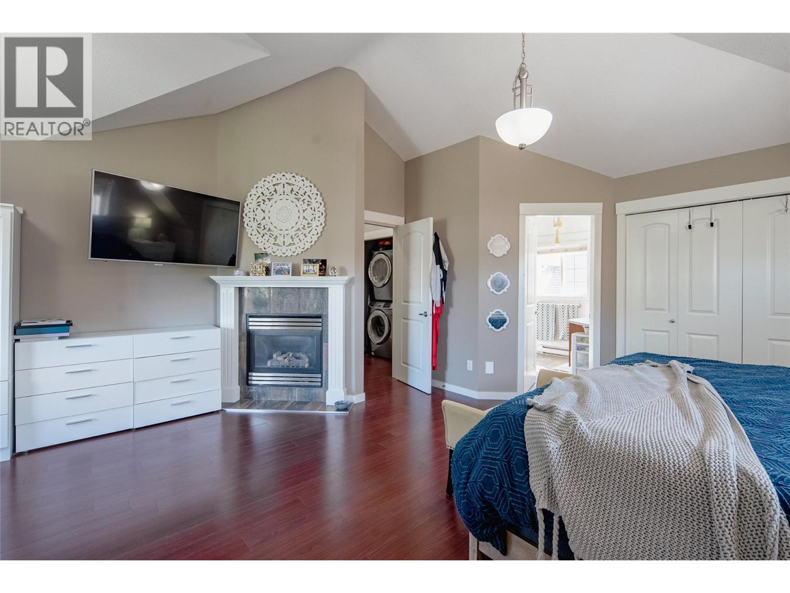 101 952 Lawson Avenue, Kelowna